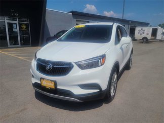 Used 2020 Buick Encore Preferred image 1