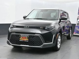 Used 2023 Kia Soul LX w/ Option Group 015 image 1