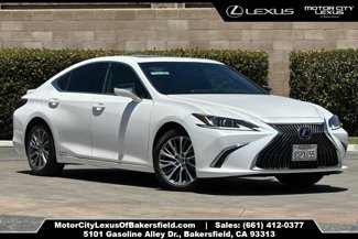 Certified 2020 Lexus ES 300h w/ Premium Package image 1