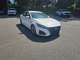 Used 2023 Nissan Altima 2.5 SV image 1