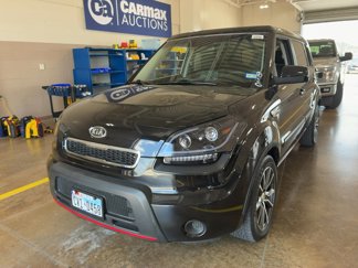 Used 2011 Kia Soul + image 1
