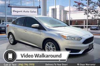 Used 2015 Ford Focus SE image 1
