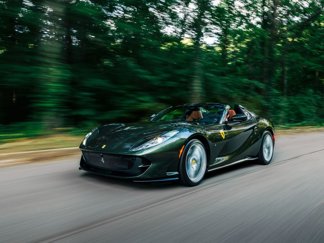 Used 2023 Ferrari 812 GTS image 1