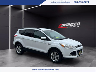 Used 2016 Ford Escape SE w/ Equipment Group 201A image 1