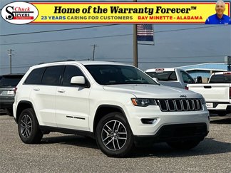 Used 2018 Jeep Grand Cherokee Laredo image 1