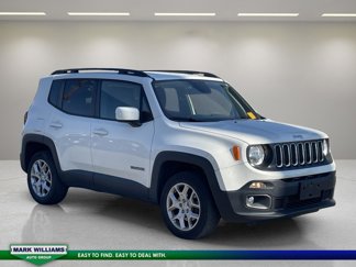 Used 2018 Jeep Renegade Latitude image 1