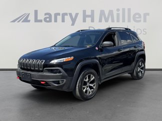 Used 2017 Jeep Cherokee Trailhawk w/ Cold Weather Group image 1
