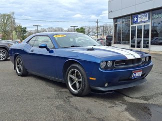 Used 2010 Dodge Challenger SE image 1