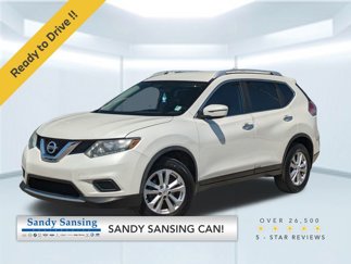 Used 2016 Nissan Rogue SV image 1
