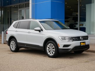 Used 2019 Volkswagen Tiguan SE w/ Panoramic Sunroof Package image 1