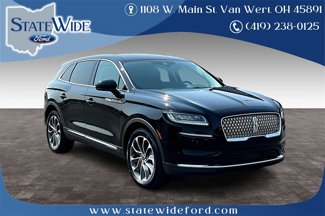 Used 2022 Lincoln Nautilus Reserve image 1