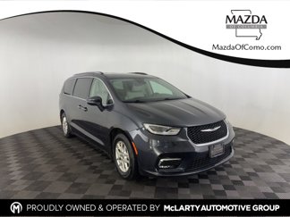 Used 2021 Chrysler Pacifica Touring-L image 1
