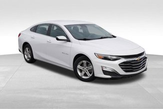 Used 2024 Chevrolet Malibu LS w/ Driver Confidence Package image 1