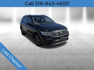 Used 2023 Volkswagen Tiguan S image 1