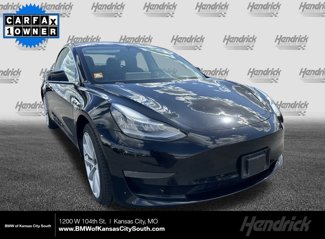 Used 2019 Tesla Model 3 Standard Range image 1