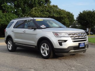 Certified 2018 Ford Explorer XLT w/ Equipment Group 201A image 1
