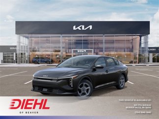 New 2025 Kia K4 LXS image 1