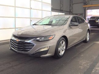 Used 2022 Chevrolet Malibu LT image 1