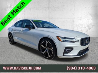 Used 2024 Volvo S60 B5 Core image 1