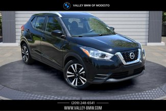 Used 2020 Nissan Kicks SV image 1