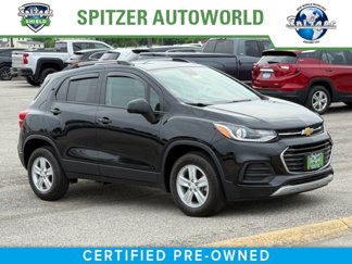 Used 2022 Chevrolet Trax LT w/ LT Convenience Package image 1
