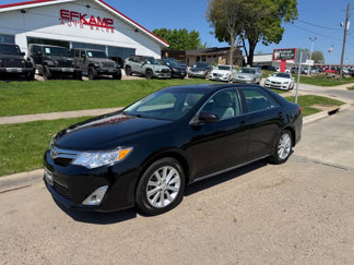 Used 2012 Toyota Camry SE image 1