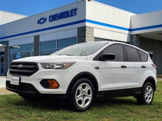 Used 2019 Ford Escape S image 1