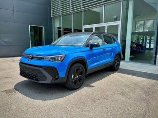 New 2025 Volkswagen Taos SE image 1