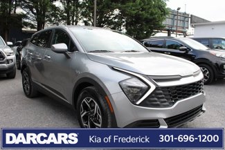 Certified 2023 Kia Sportage LX image 1