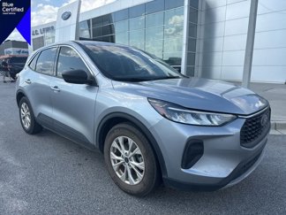 Used 2023 Ford Escape Active w/ Cold Weather Package image 1