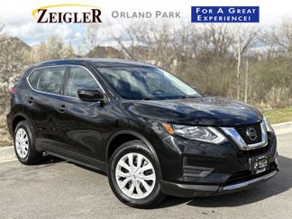 Used 2018 Nissan Rogue S image 1