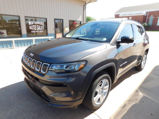 Used 2022 Jeep Compass Latitude w/ Sun and Sound Group image 1