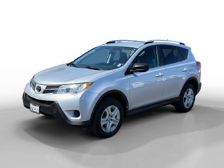 Used 2015 Toyota RAV4 LE image 1