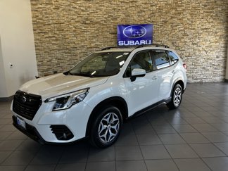 Used 2022 Subaru Forester Premium w/ Popular Package #3 image 1