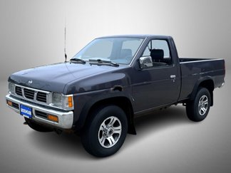 Used 1996 Nissan Pickup XE image 1