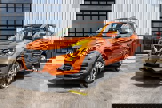 Used 2020 Nissan Rogue Sport SV image 1