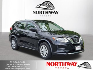 Used 2017 Nissan Rogue S image 1