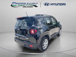 Used 2022 Jeep Renegade Latitude image 1
