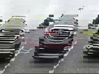 Used 2018 GMC Acadia SLE w/ LPO, Floor Liner Package video 2