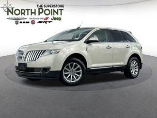 Used 2014 Lincoln MKX FWD w/ Equipment Group 101A image 1