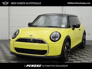 Used 2025 MINI Cooper S image 1