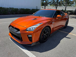 Used 2017 Nissan GT-R Premium image 1