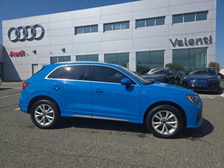 Certified 2022 Audi Q3 2.0T Premium image 1
