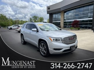 Used 2017 GMC Acadia Denali image 1