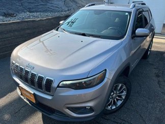 Certified 2019 Jeep Cherokee Latitude Plus w/ Comfort/Convenience Group image 1