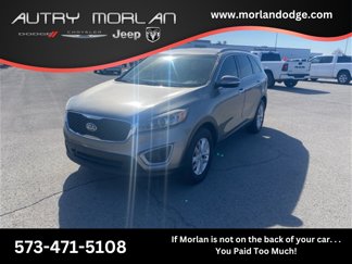 Used 2018 Kia Sorento LX image 1