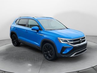 Certified 2022 Volkswagen Taos SEL w/ Panoramic Sunroof Package image 1