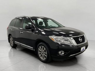Used 2016 Nissan Pathfinder SL video 1