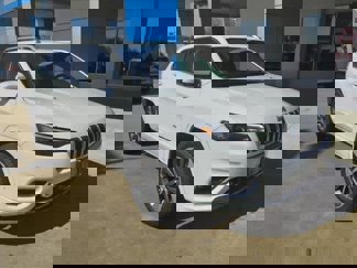 Used 2019 Jeep Cherokee Overland w/ Technology Group image 1