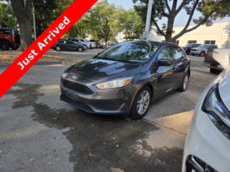 Used 2018 Ford Focus SE image 1